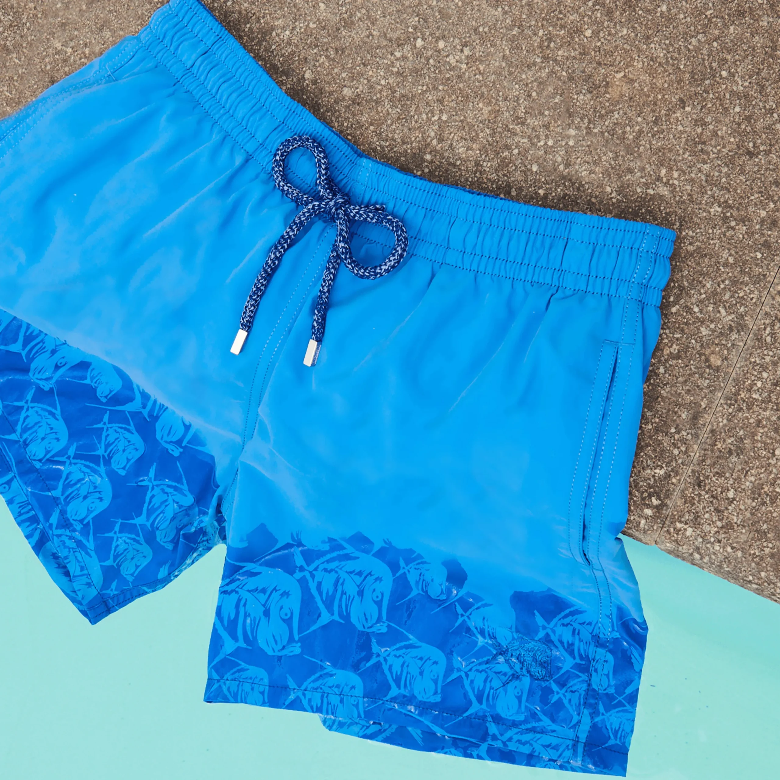 Store Vilebrequin Boys Swim Shorts Water-Reactive Piranhas Earthenware/Blue