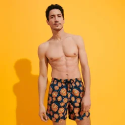 Discount Vilebrequin Men Swim Trunks Carapaces Navy/Blue