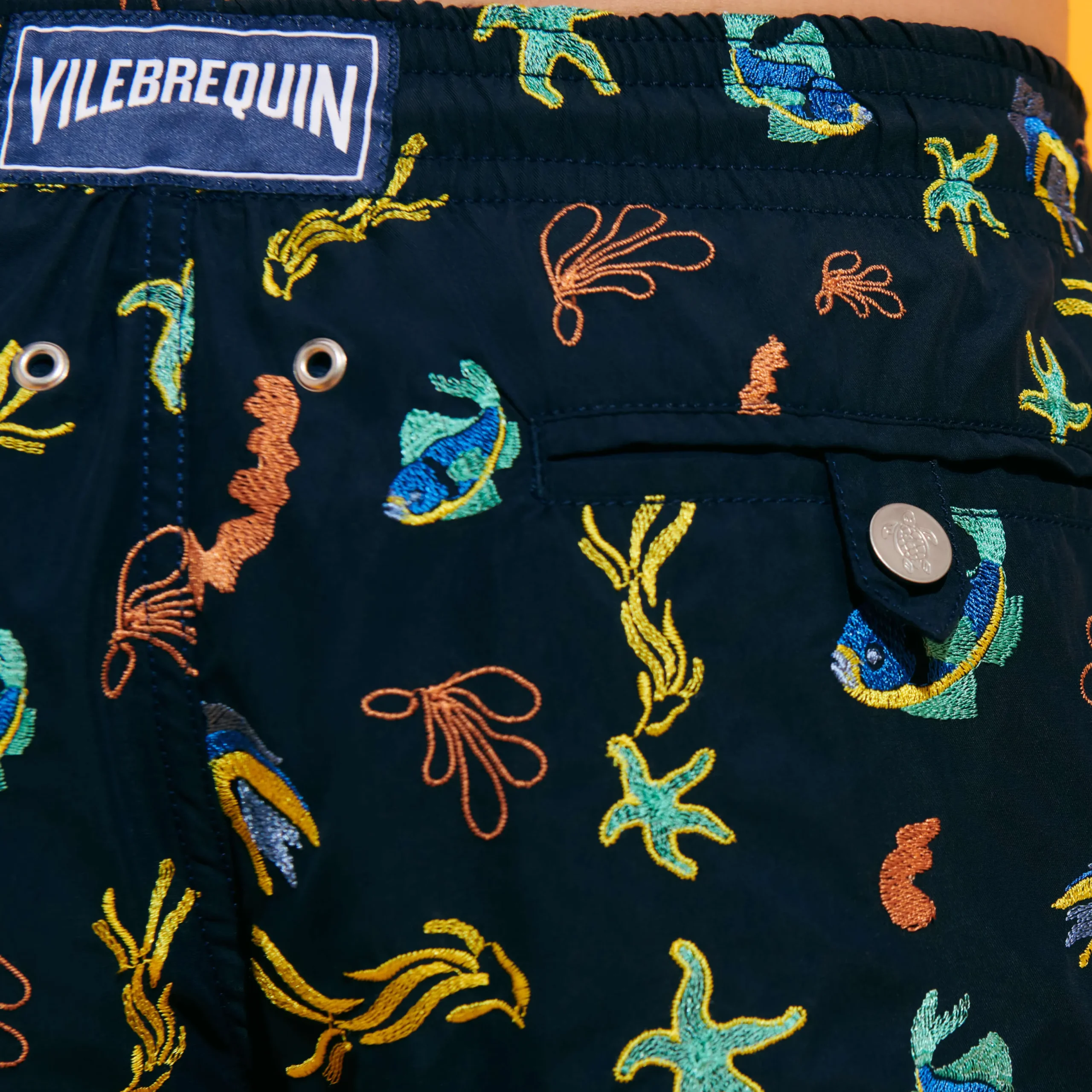 Store Vilebrequin Men Swim Trunks Embroidered Naive Fish - Limited Edition Navy/Blue