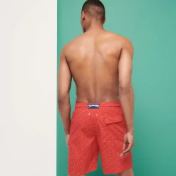 Shop Vilebrequin Men Swim Trunks Long Micro Ronde Des Tortues Peppers/Red