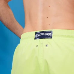 Online Vilebrequin Men Swim Trunks Short And Fitted Stretch Solid Coriander/Green